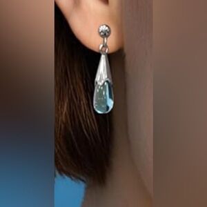 Gorgeous Neiman Marcus Silver Aquamarine Glass Teardrop Earrings